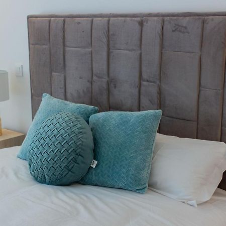 Stunning Apartment W/ Free Parking By Lovelystay Porto Exteriér fotografie