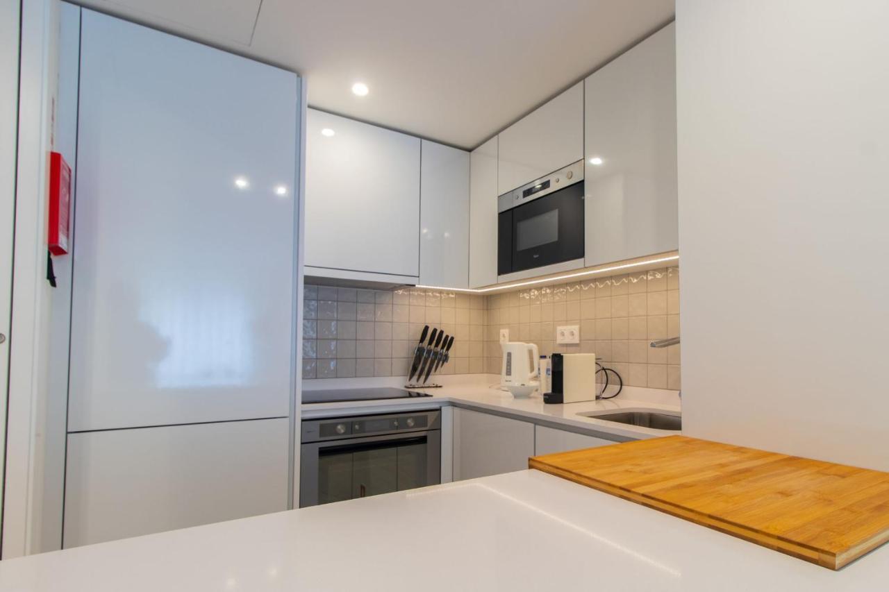 Stunning Apartment W/ Free Parking By Lovelystay Porto Exteriér fotografie